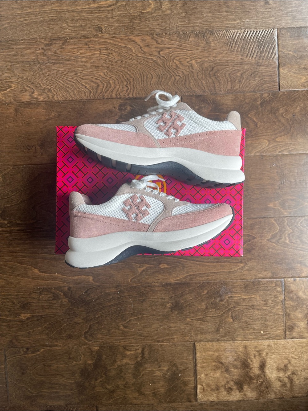 Tory Burch Kick Trainer Sneakers, New Ivory/Malva Women’s SZ 7